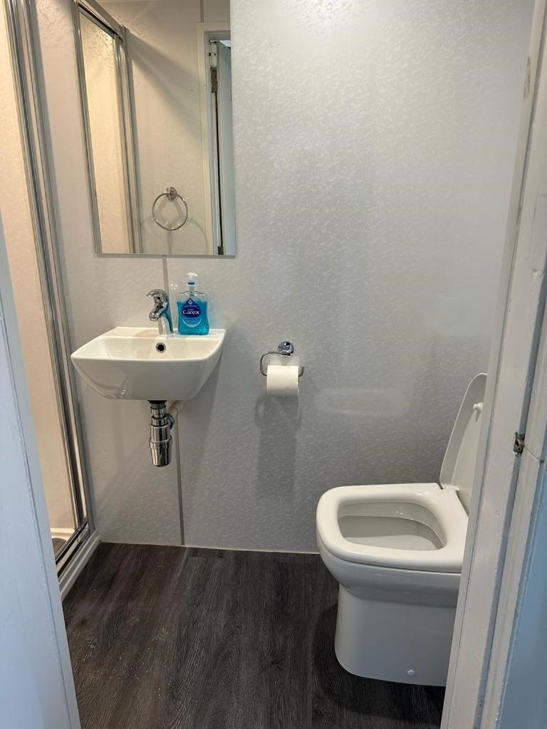 Aaran Central Guesthouse Aberdeen Bagian luar foto