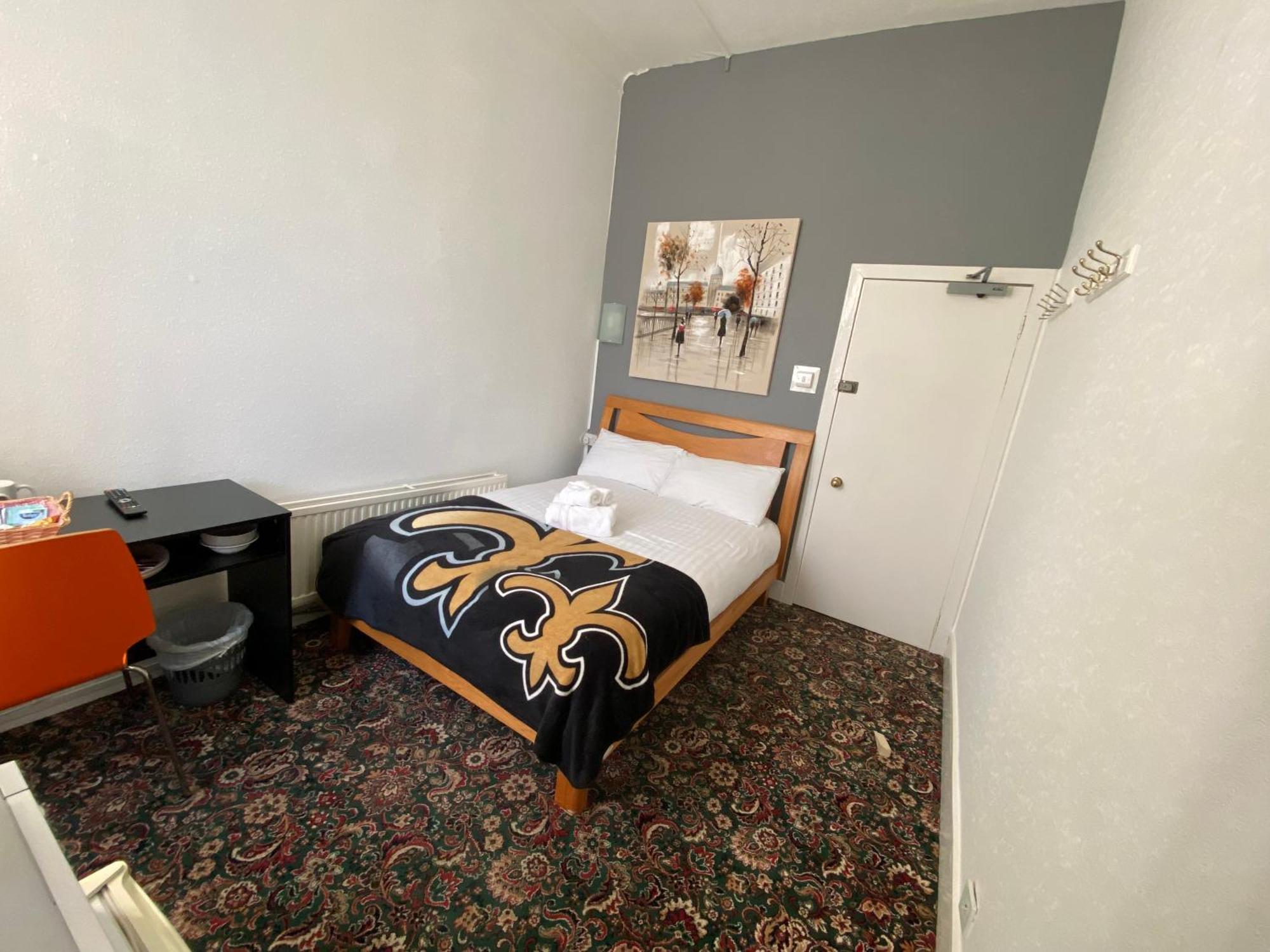 Aaran Central Guesthouse Aberdeen Bagian luar foto